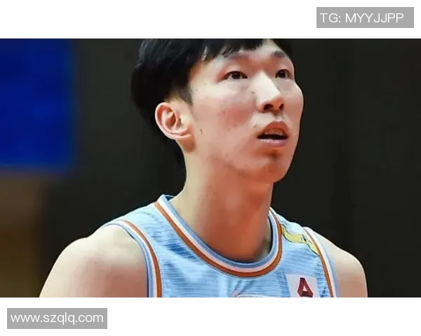 郭昊文在比赛中精彩盖帽展现防守实力引发球迷热议与赞叹