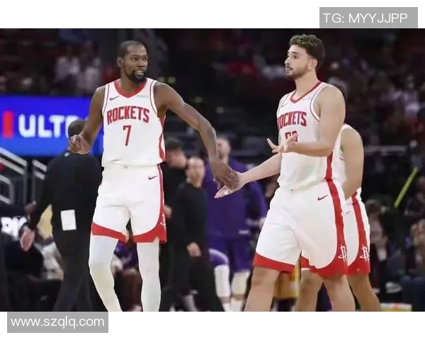 猛龙队新援表现出色，助球队轻松击败火箭！